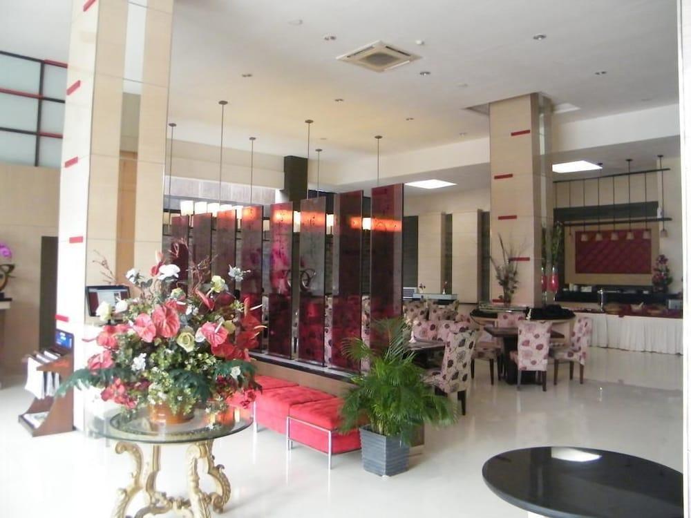 Scarlet Dago Hotel Bandung Eksteriør bilde