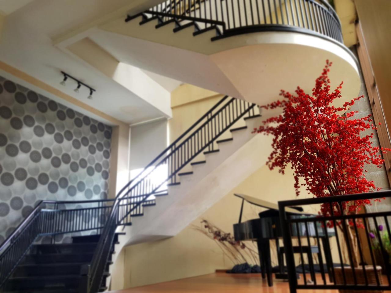 Scarlet Dago Hotel Bandung Eksteriør bilde
