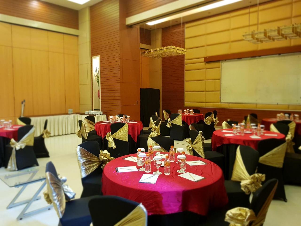 Scarlet Dago Hotel Bandung Eksteriør bilde
